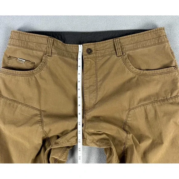 Kuhl Shorts Capris Mens 40 Brown Teak Outsider Longer Length Outdoor Hiking - Picture 8 of 13